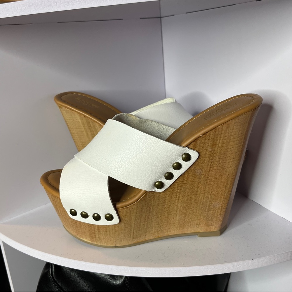Mossimo Supply Co Bohemian Thick White Leather Strap Platform Wedges Size 6.5